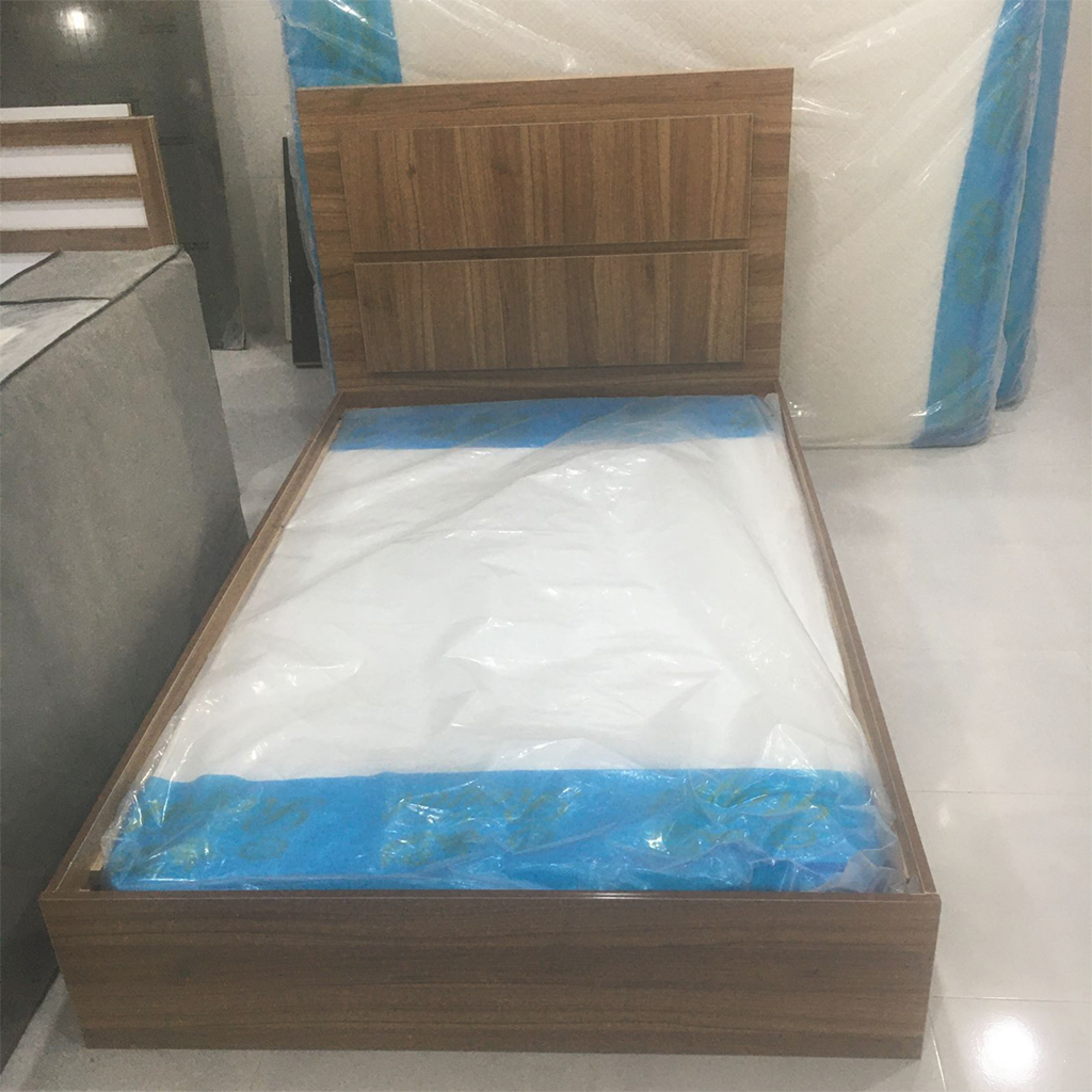 تخت خواب چوبی 
